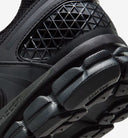 Zoom Vomero 5 SE Mens Lifestyle Shoe - Black
